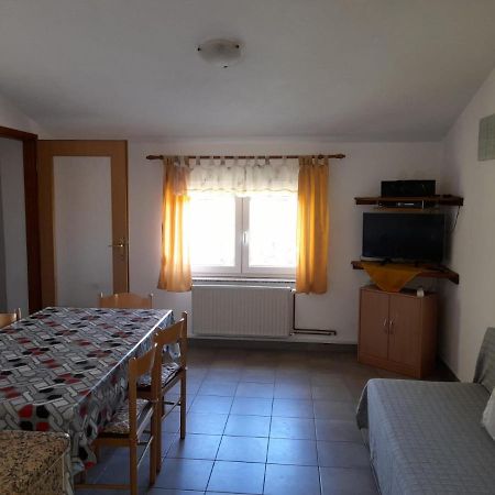 Apartman Karin 2 Senj  Luaran gambar